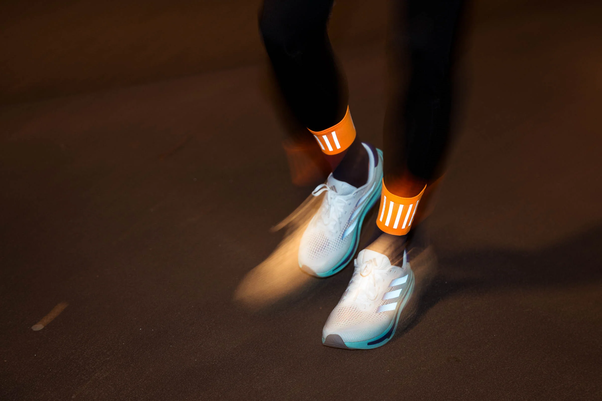 Incylence Socks High-Viz V3 Blue Orange - Image 2